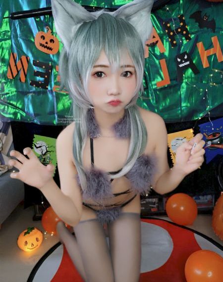 老赵抱着媛媛在厨房做视频播放_影视大全在线观看